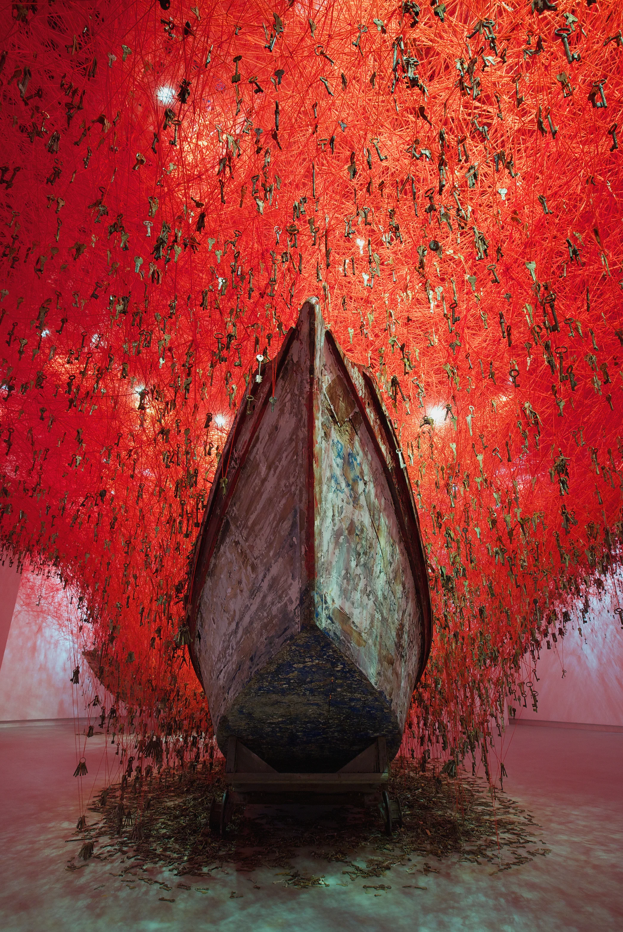 CHIHARU SHIOTA–塩田千春